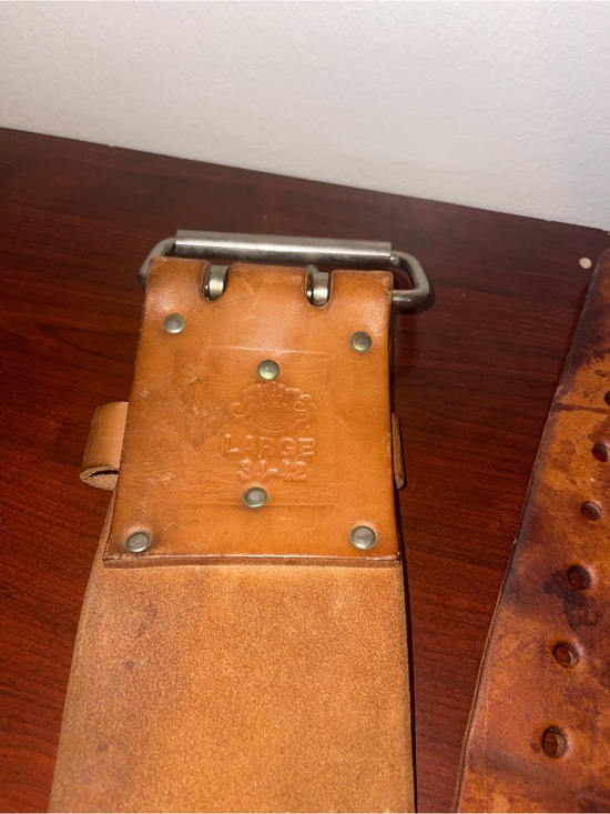 altus Other - Large Tan Leather Tool Belt Pouch with Heavy-Duty Rivets